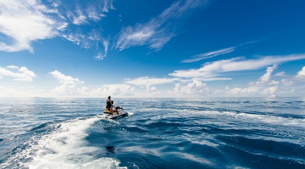 jet ski