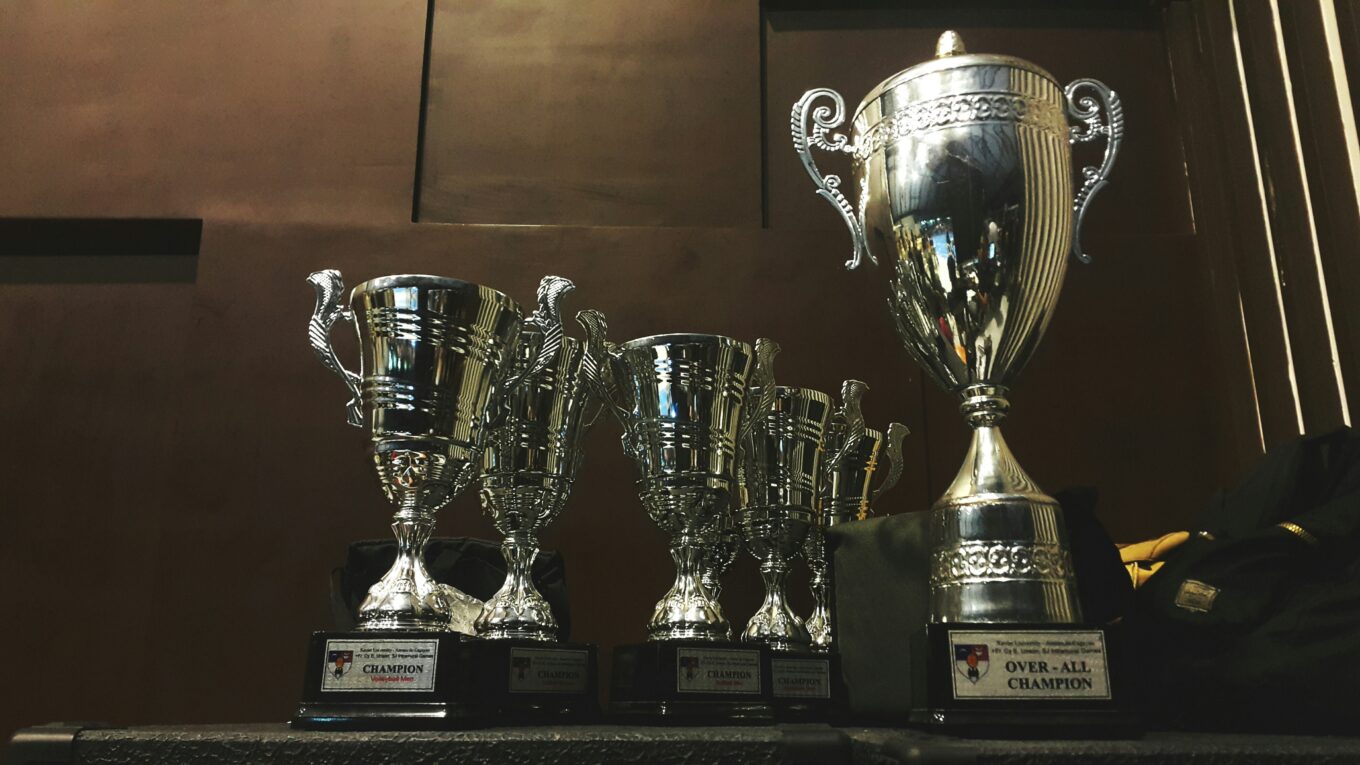 Trophées sportifs personnalisés