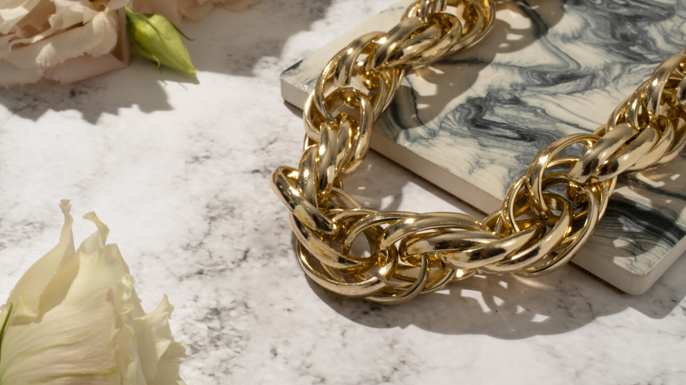 Vente bijoux en or à Cannes